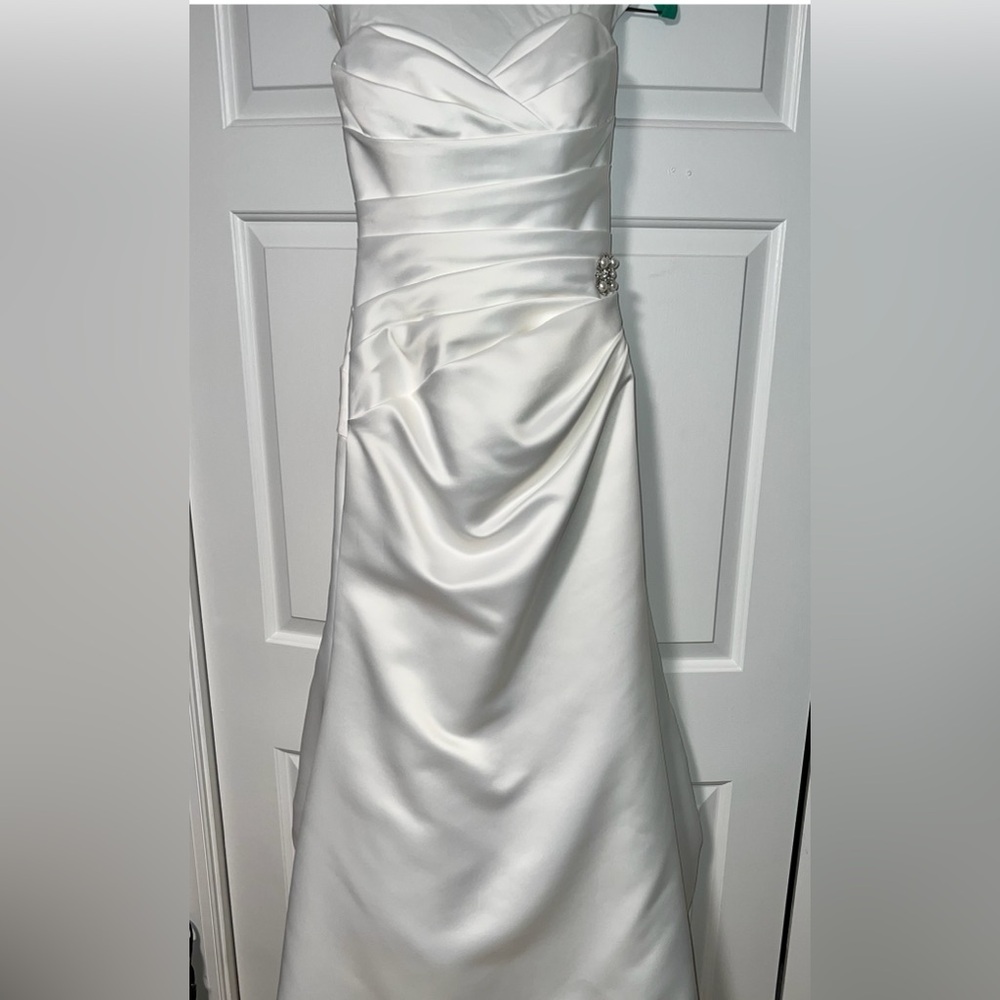 Mikaella Bridal White Ruched Sheath Wedding dress